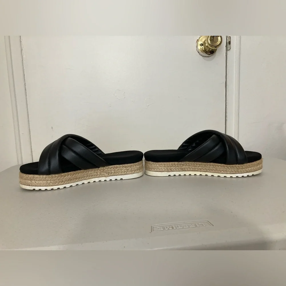 Olivia Miller Women's Black Faux Leather River Platform Slides Sandals